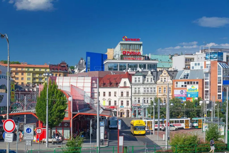 Pytloun City Boutique Self Check-in Hotel