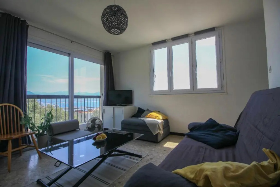 Superbe appartement vue mer Les Crêtes