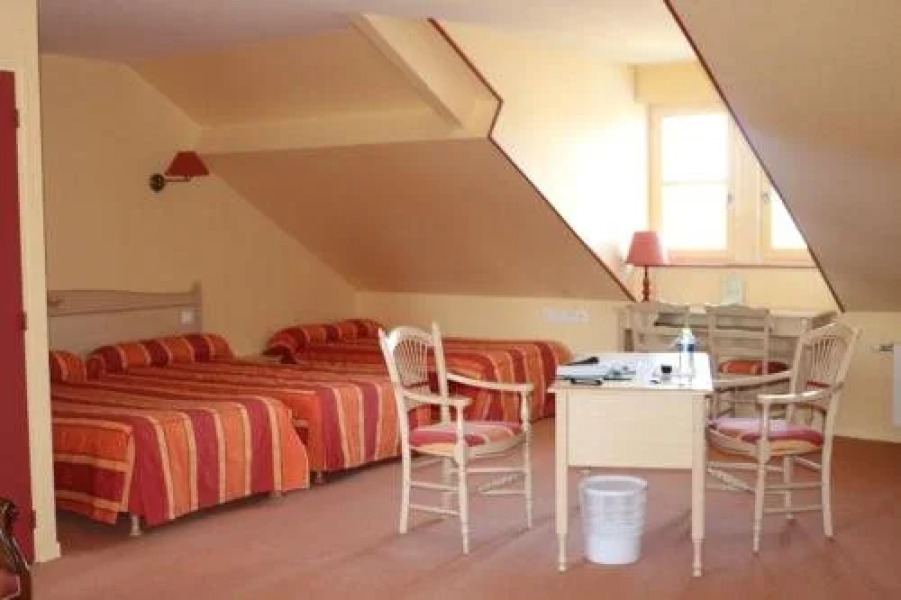 Logis Le Port Saint Aubin