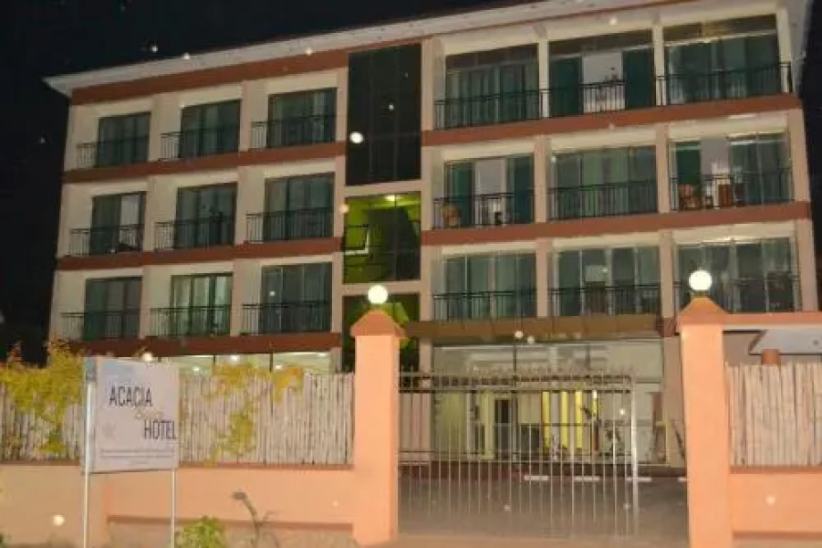 Petit Saigon Beach Hotel