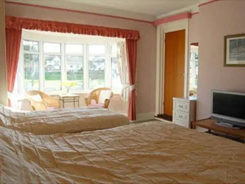 Glenlee Guest House