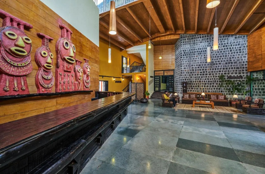 WelcomHeritage Jungle Home Pench