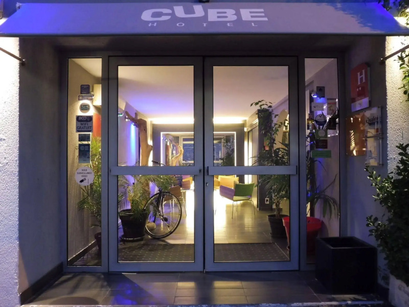O'cub Hotel