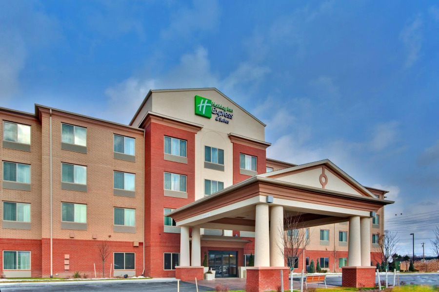 Holiday Inn Express & Suites Dewitt (Syracuse) by IHG