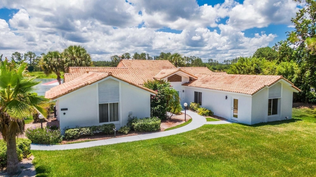 Swiss 57 - Lake Denise