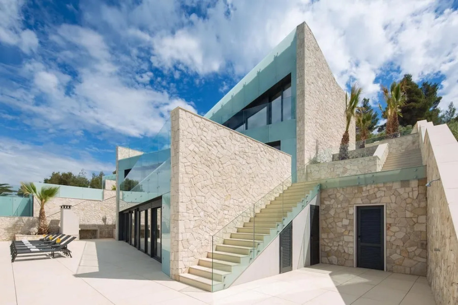 Luxury Villa Palma de Korkyra with Pool