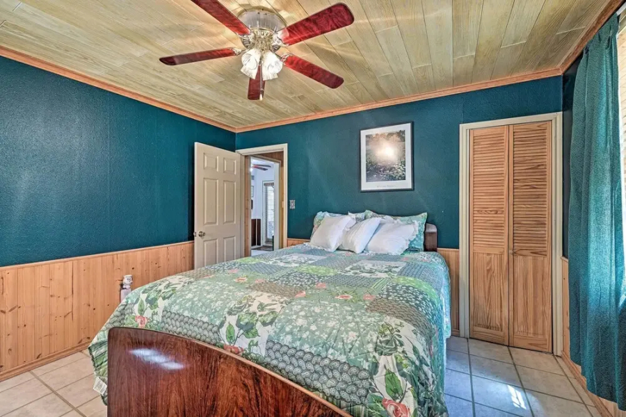 Llano Home With Yard: Walk to Restaurants!