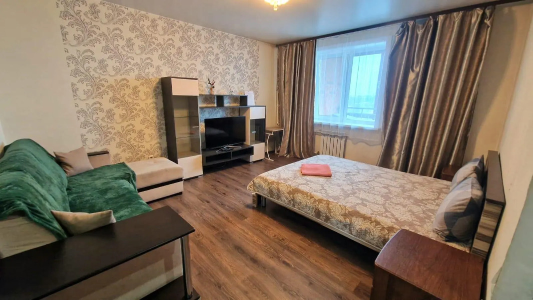 Апартаменты на улице Сурнова 30/6