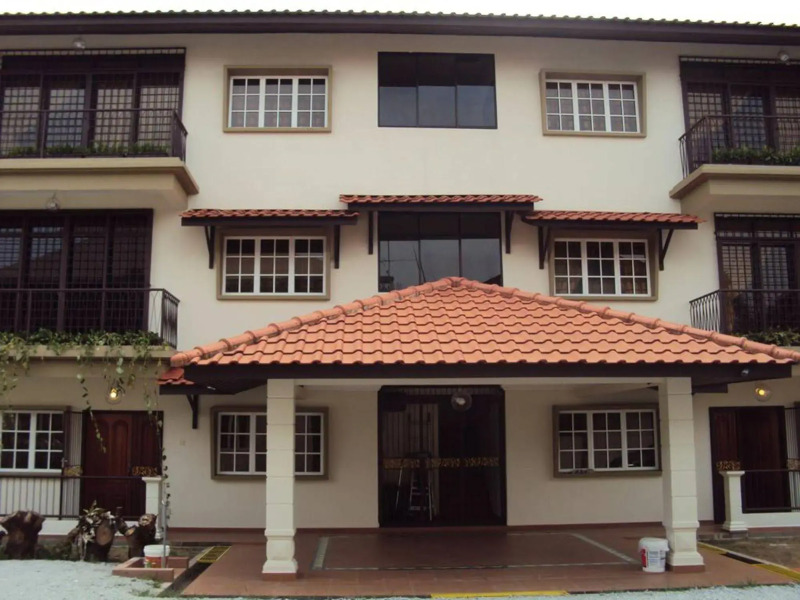 Abang Adik Service Suite Hotel Melaka