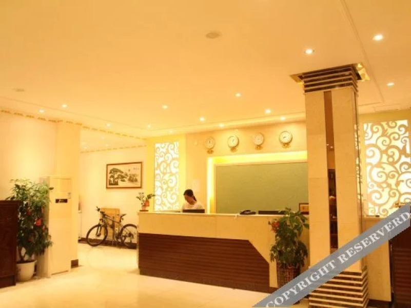 Xiachuan Bindong Hotel