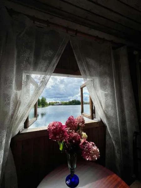 Laivu māja uz Alūksnes ezera/ Boat house on a Lake