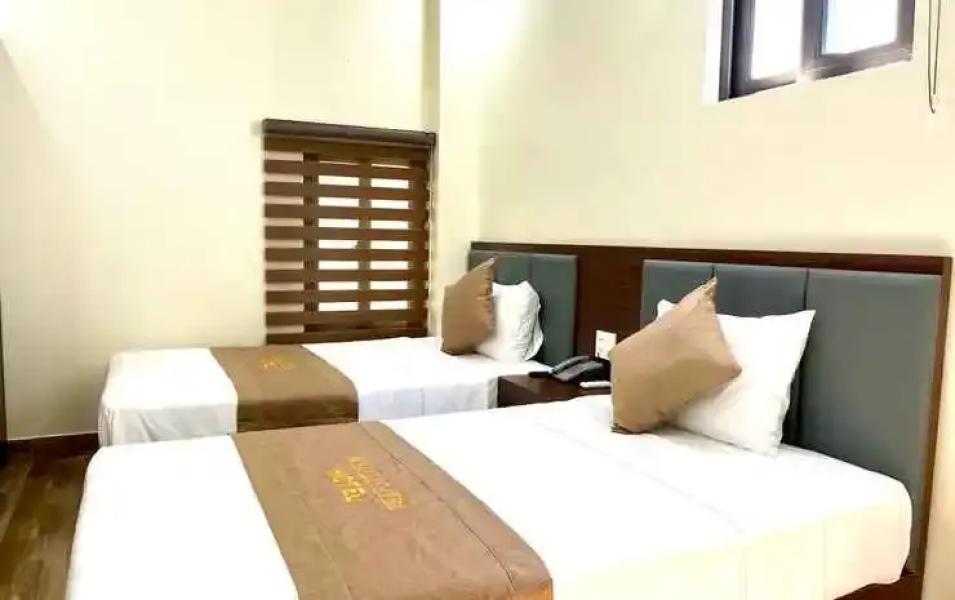 Cat Ba Rosalia Hotel