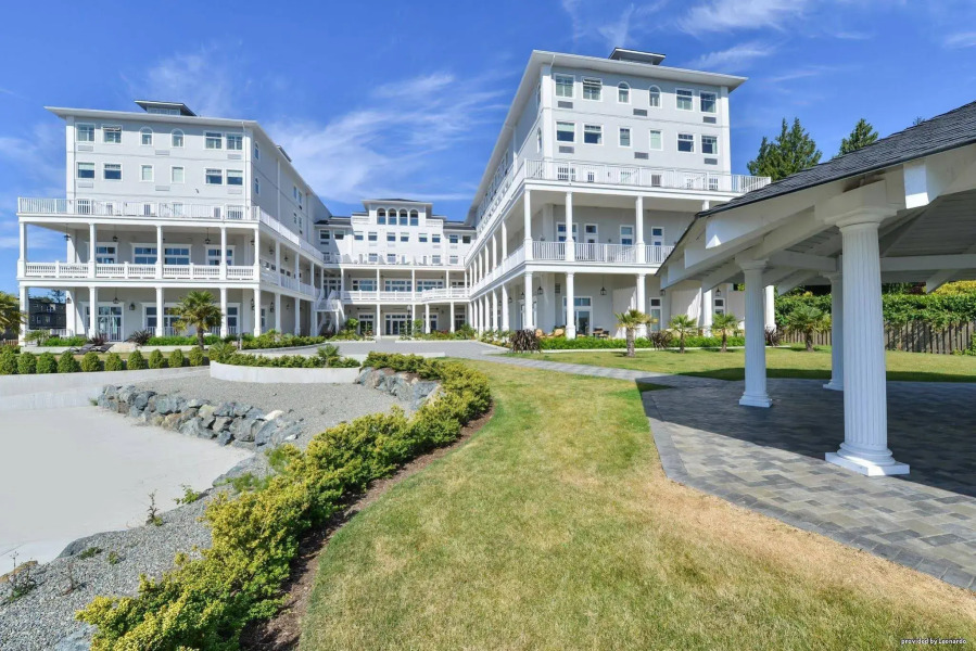 Prestige Oceanfront Resort, WorldHotels Luxury