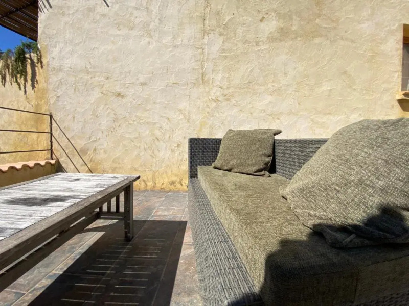 Superbe T2 avec très grande terrasse vue sur mer