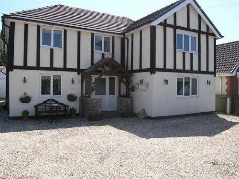 Tudor Lodge