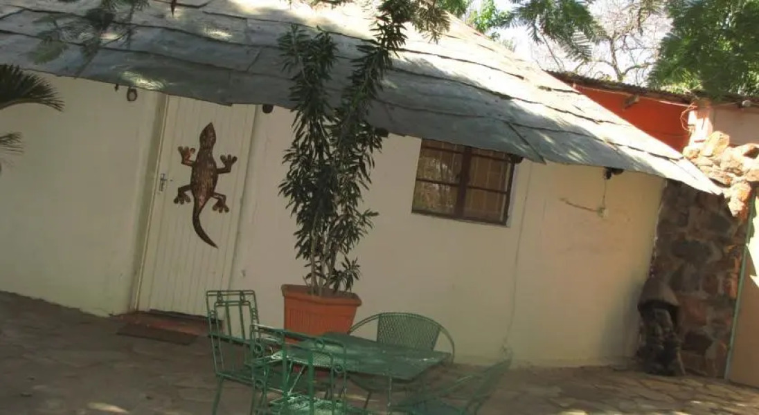 Ingwe Historical Accommodation