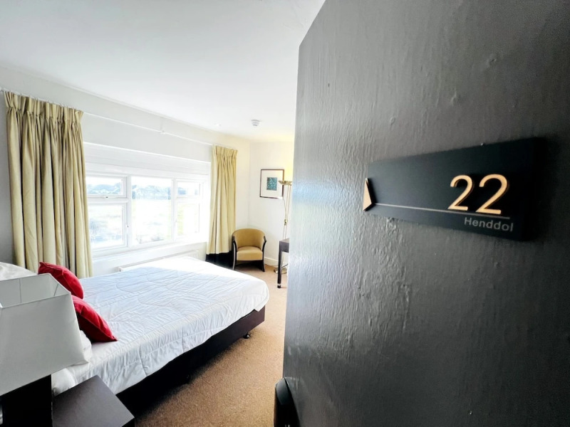 The Springfield Fairbourne