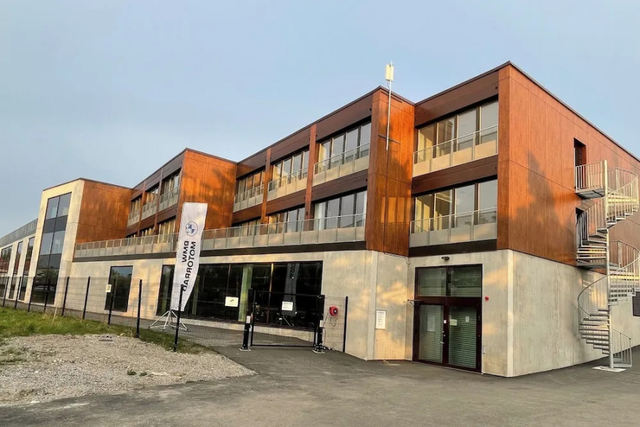 Uptown Hotel Apartments