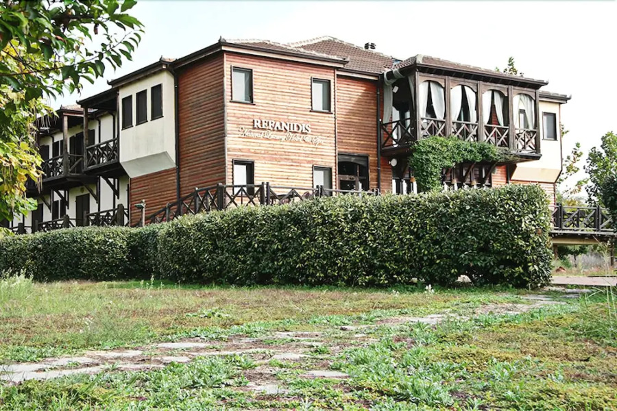 Refanidis Natural Luxury Hotel