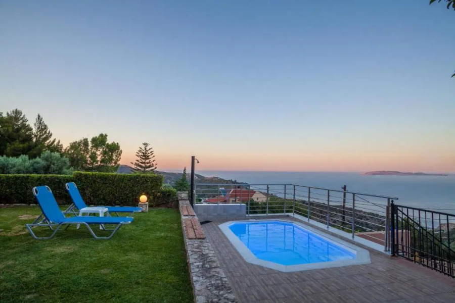 Panorama Traditional House With Private Pool