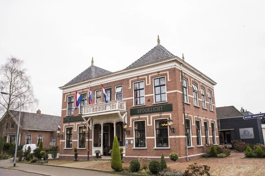 Hotel Spoorzicht & SPA