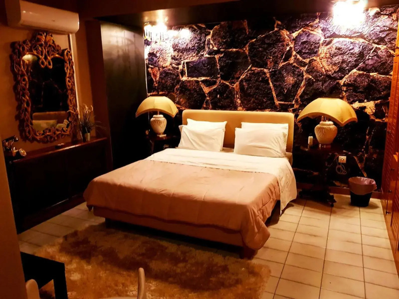 Kouro's private room!