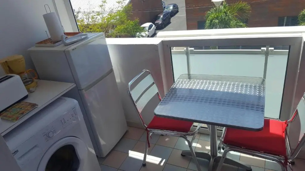 Studio Hibiscus Le Kayela