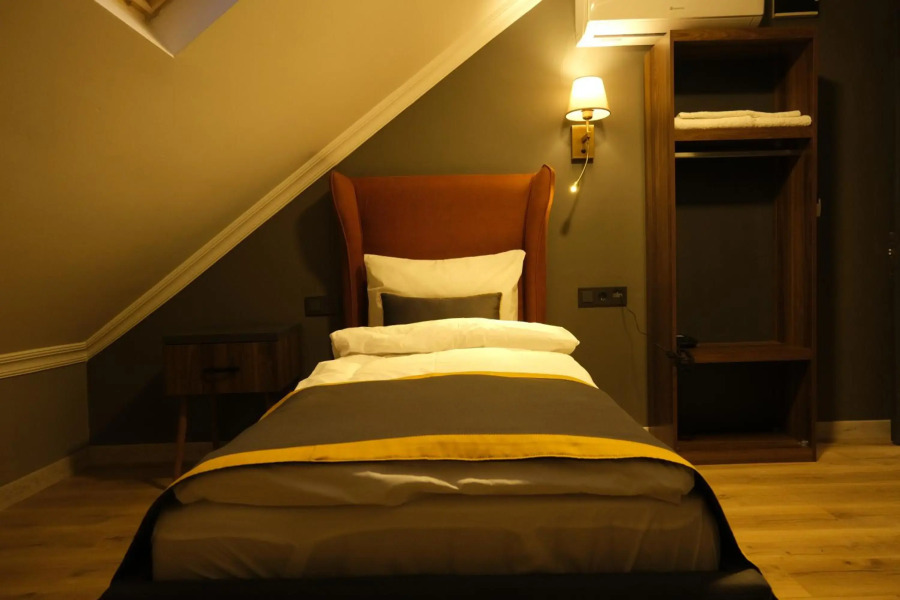 The Pearl Airport Hotel