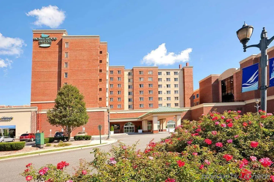 Homewood Suites by Hilton Edgewater