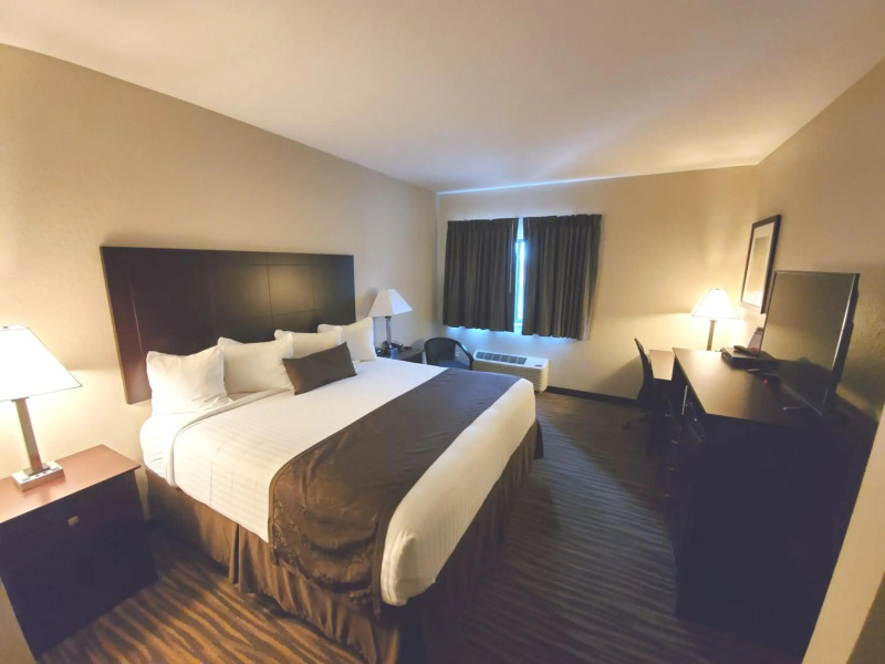 Cobblestone Inn & Suites - Maryville