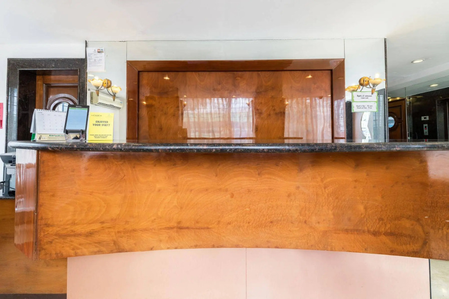 Treebo Cartier Biznotel