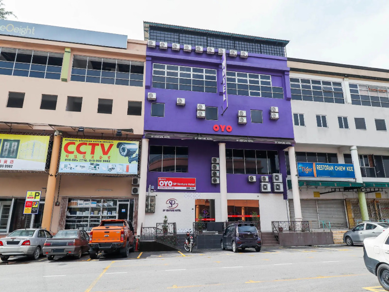 OYO 89473 Sp Venture Hotel