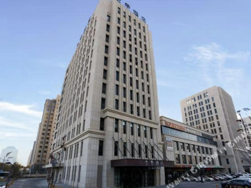 JI Hotel (Changji Huanyu Square)