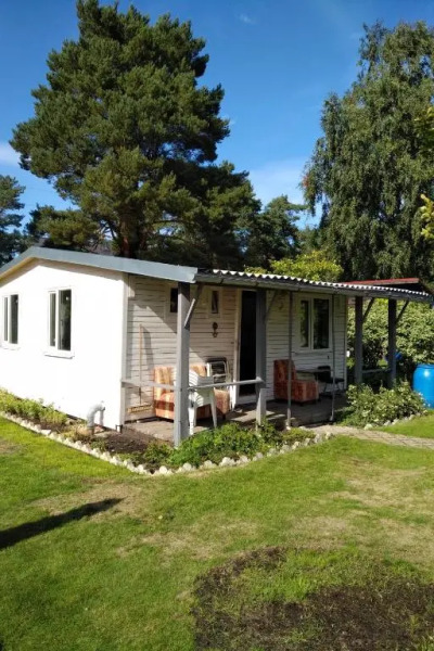 Renovated wooden cottage 300 meters from the beach