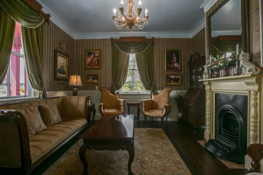 George House Heritage B&B