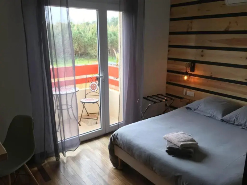 Logis Hôtel Paris-Madrid