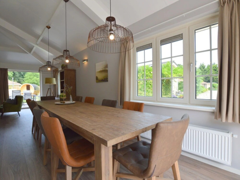 Contemporary Holiday Home With Sauna and Hottub in the Garden, Veluwe Region
