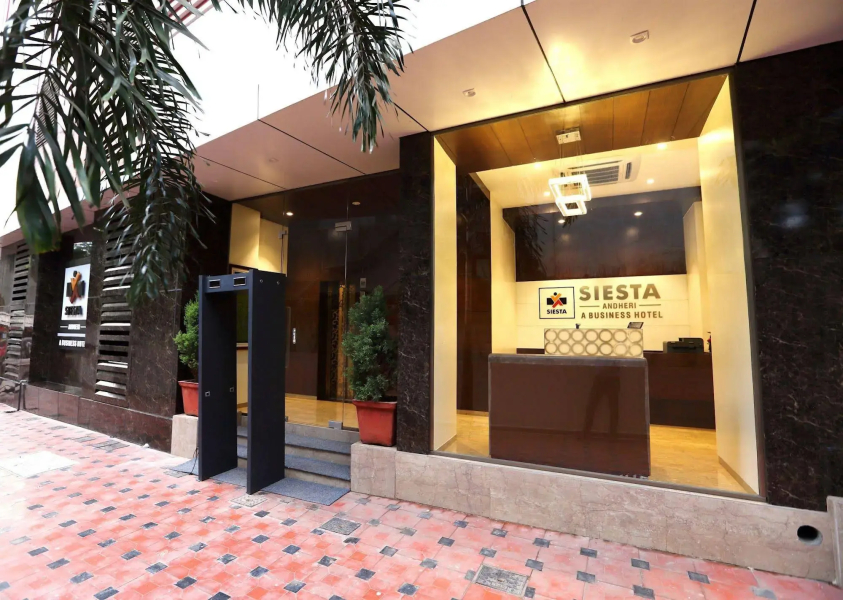 Siesta Andheri