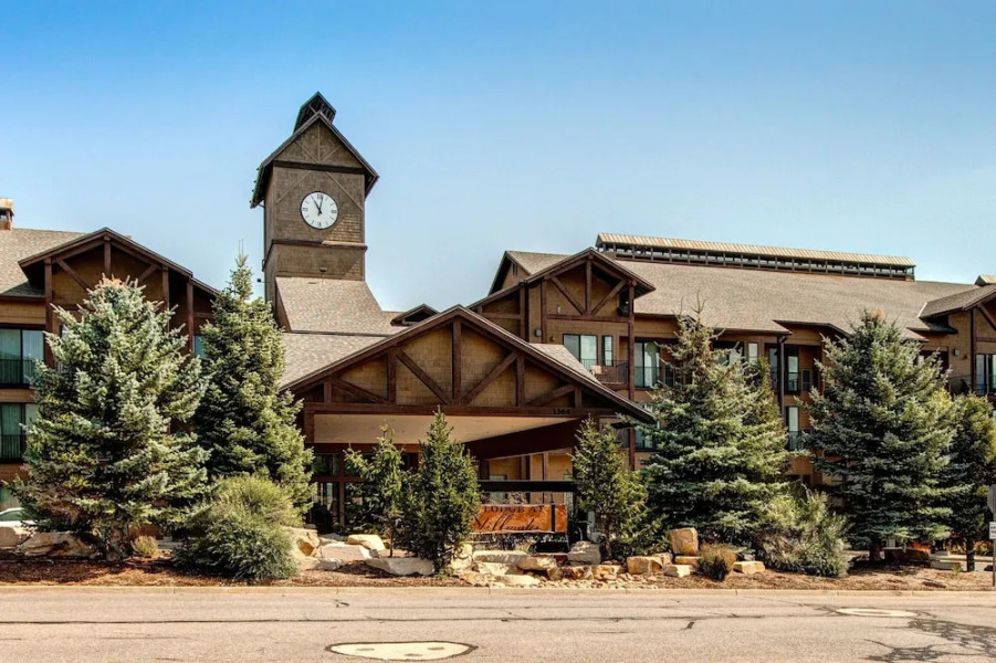 Near Gondola! Cozy Ski W/ Resort Amenities 1 Bedroom Condo