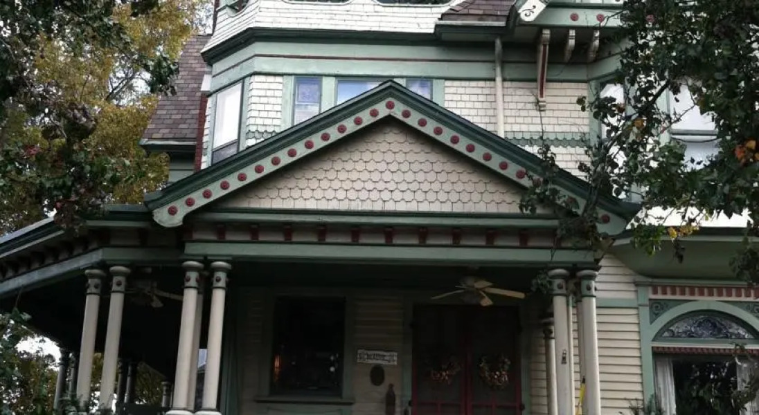 Founders Mansion Inn