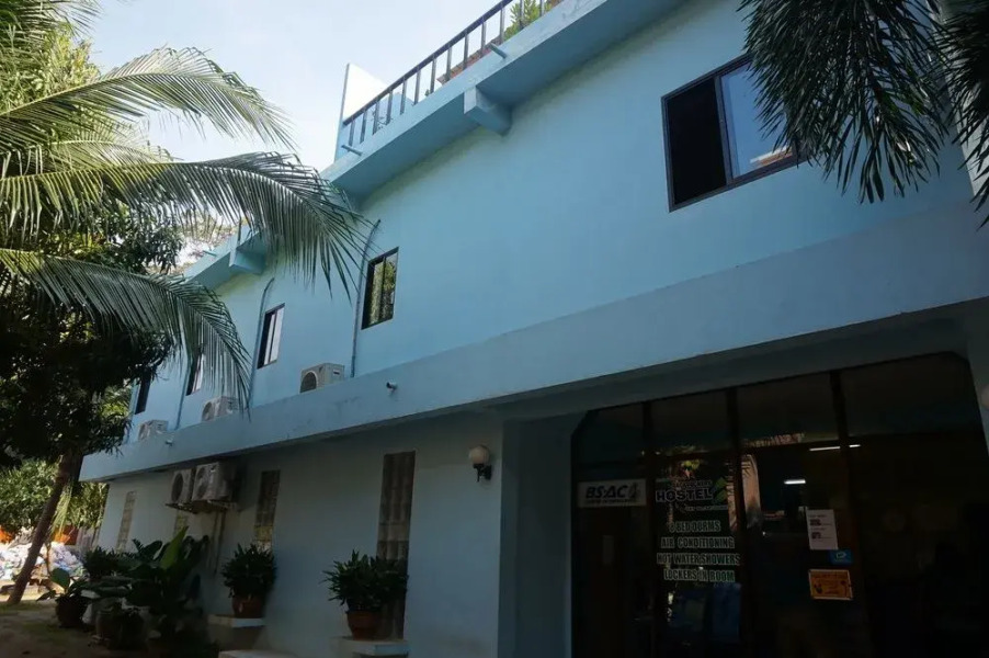 Koh Tao Backpackers Hostel