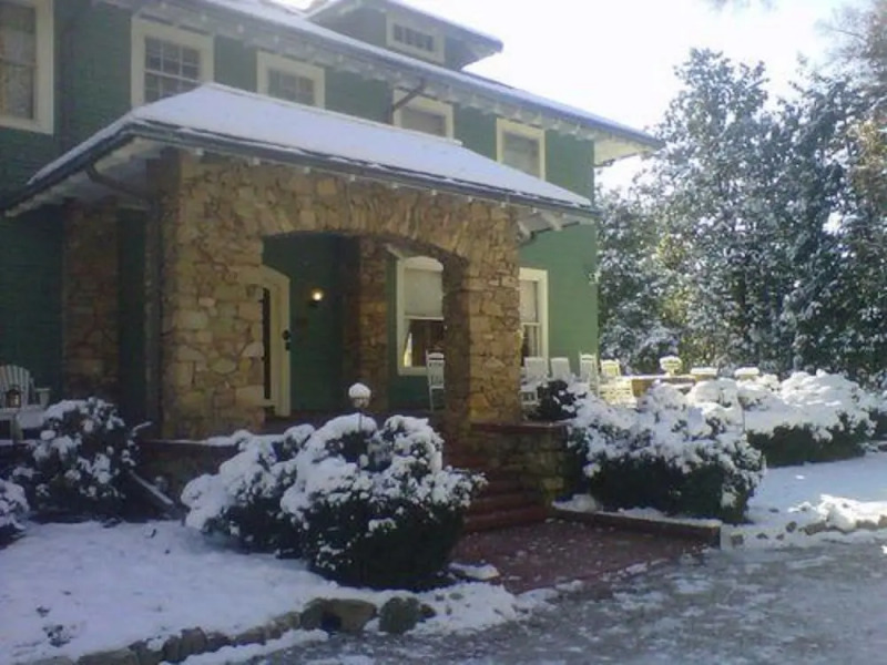 The Vanlandingham Estate