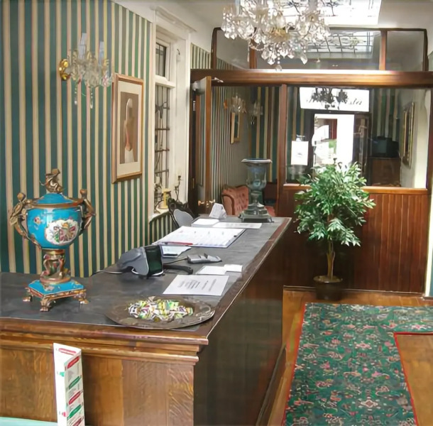 Bella Vista Hotel and Restaurant