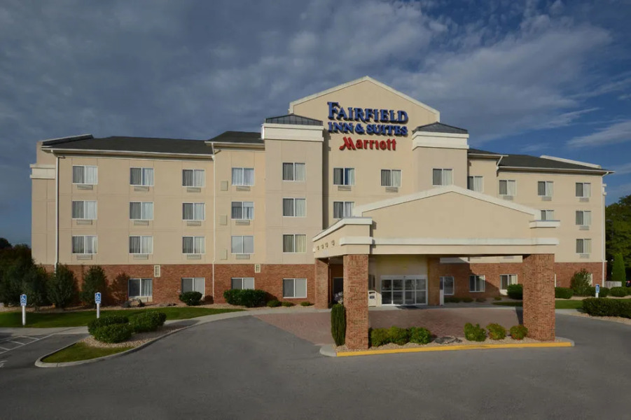 Fairfield Inn & Suites Roanoke North