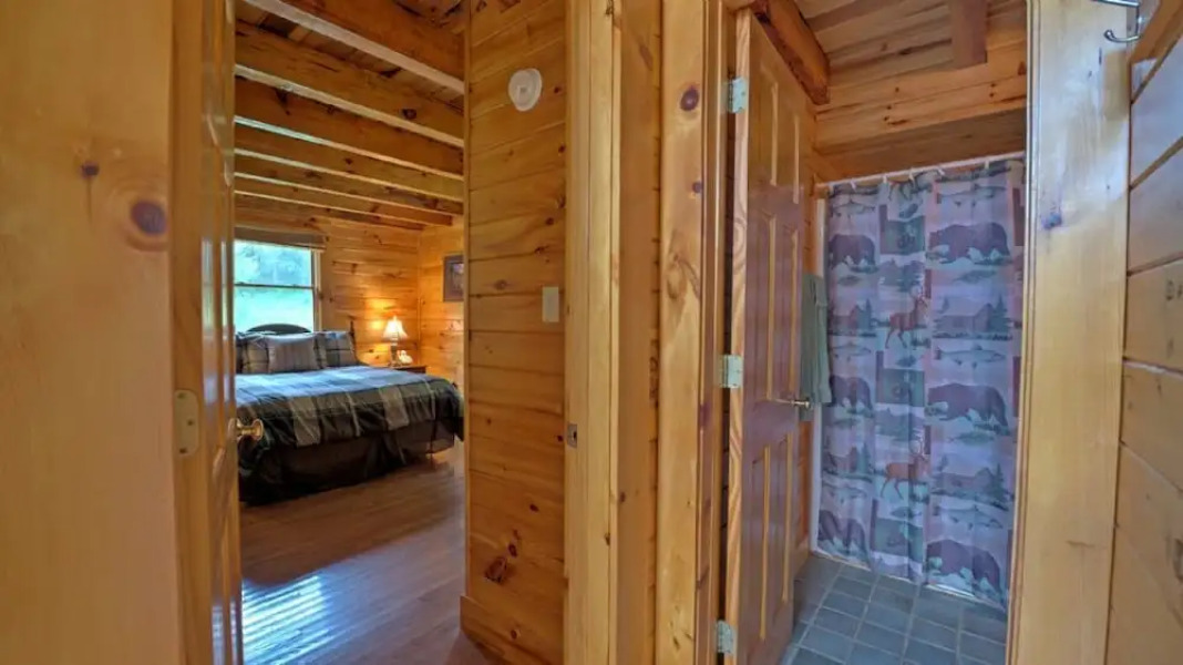 Pond Cove Cabin - 2 Br Cabin