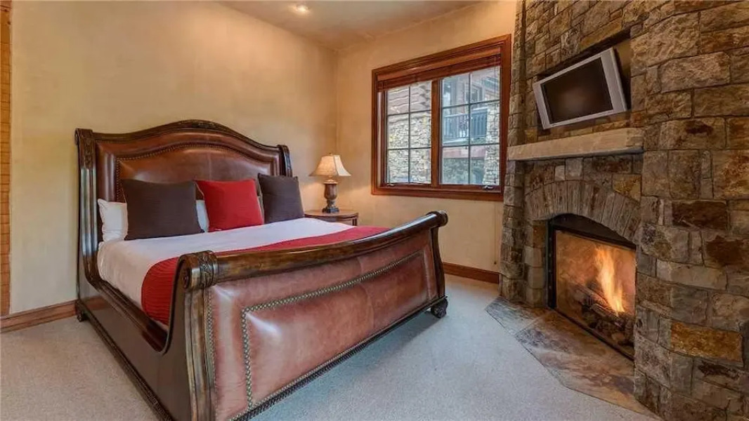 See Forever Summit 156