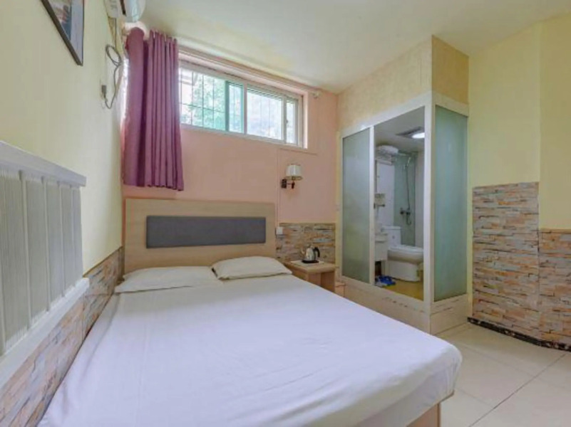 Pod Inn Chain Hotel (Jinan Qilu Hospital Quancheng Plaza)