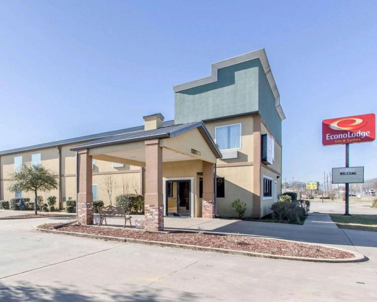 Quality Inn & Suites Demopolis