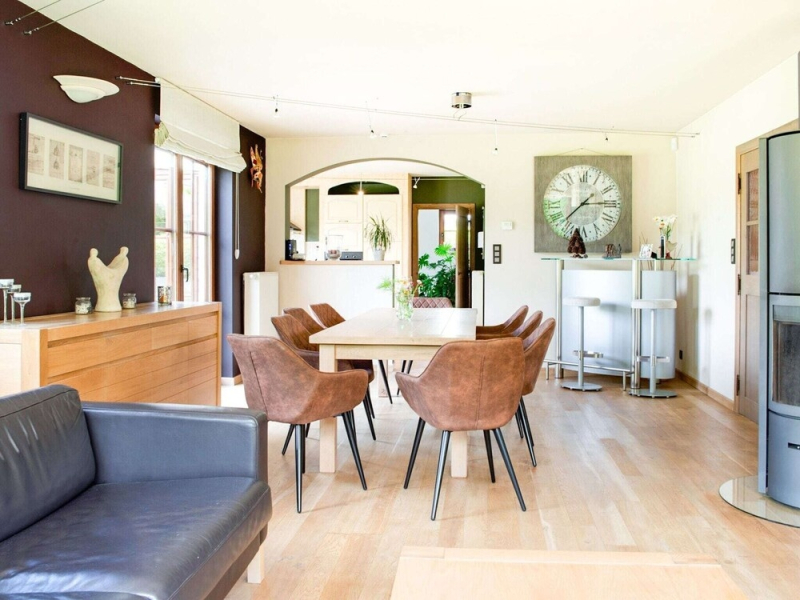 Garden-View Villa in Habay-la-Neuve with Sauna