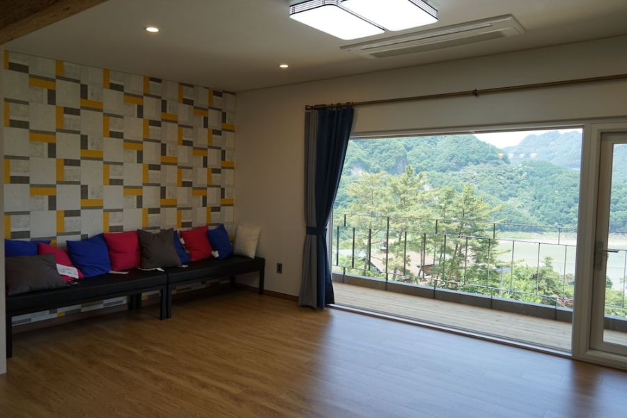 Moonlight Village Pension